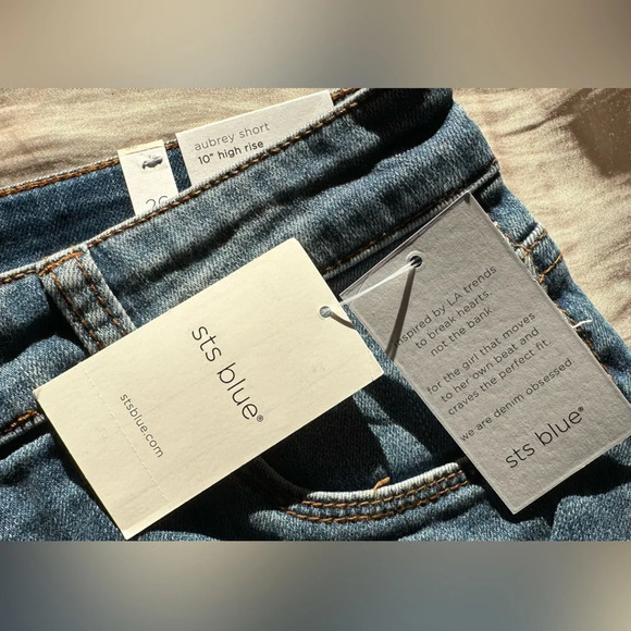 NWT STS Blue Aubrey Jean Denim Shorts 10” High Rise 26 - Picture 7 of 9